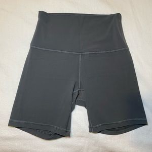 Gray LuluLemon Align Shorts 4”